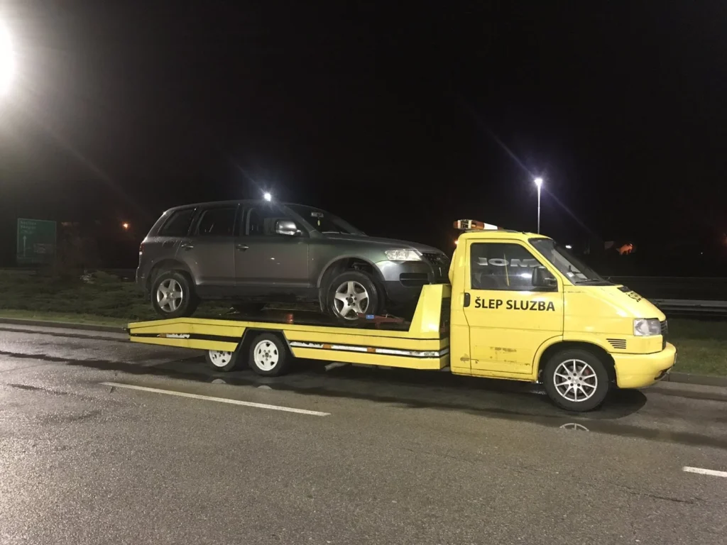 367dfc073764ff711e03cf38d71ec12f