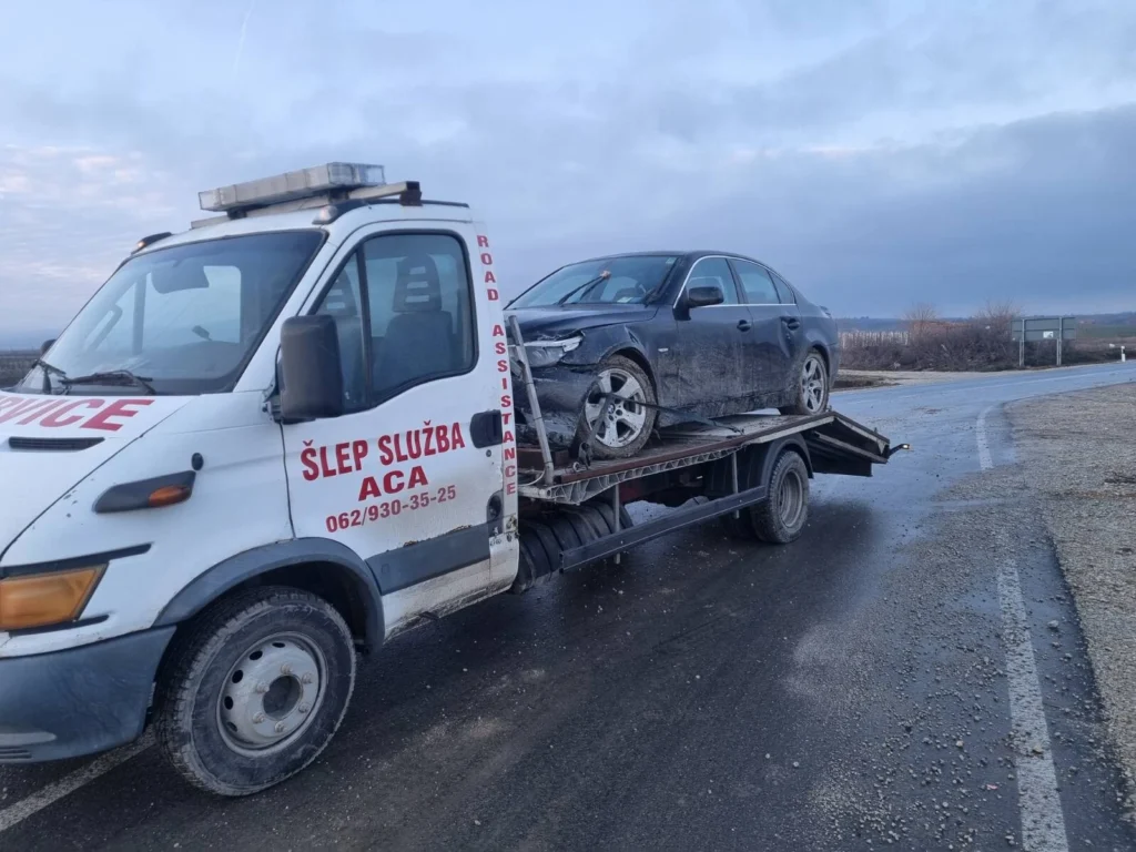 61511ef5818e6237ff3c73bbdc16efe3